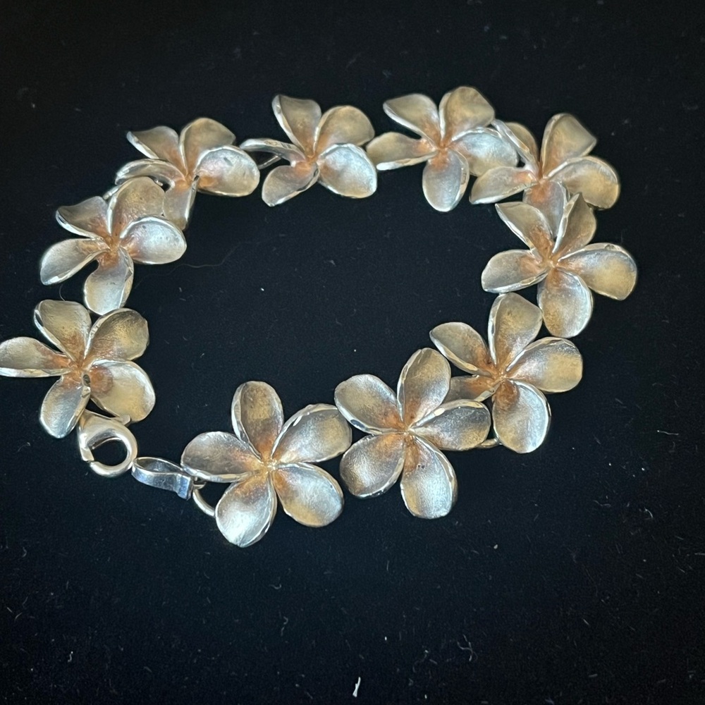 Elegant Floral Silver Bracelet